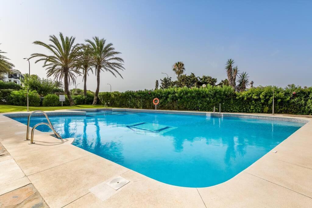 Oleholidays 831 Romana Playa Vistas Al Mar Apartment Marbella