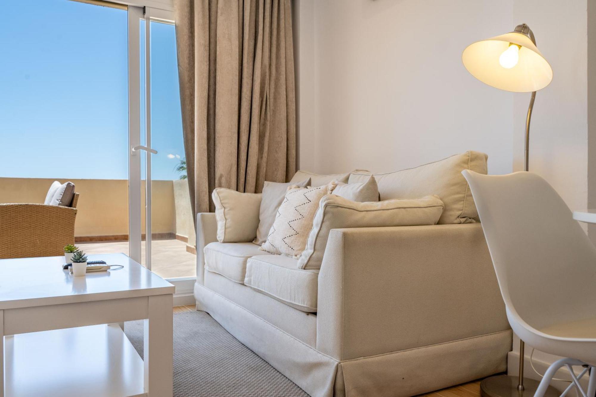 Oleholidays 831 Romana Playa Vistas Al Mar * Marbella